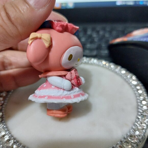 Cute My Melody Toy Figurine In a Pretty Dress - Picture 3 of 9